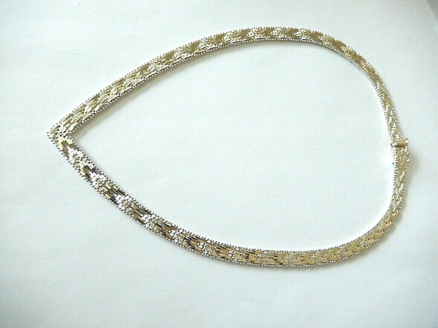 *VINTAGE* 925 Sterling Silver 7mm Wide Italy 16" V-Shaped Mesh Necklace - MINT