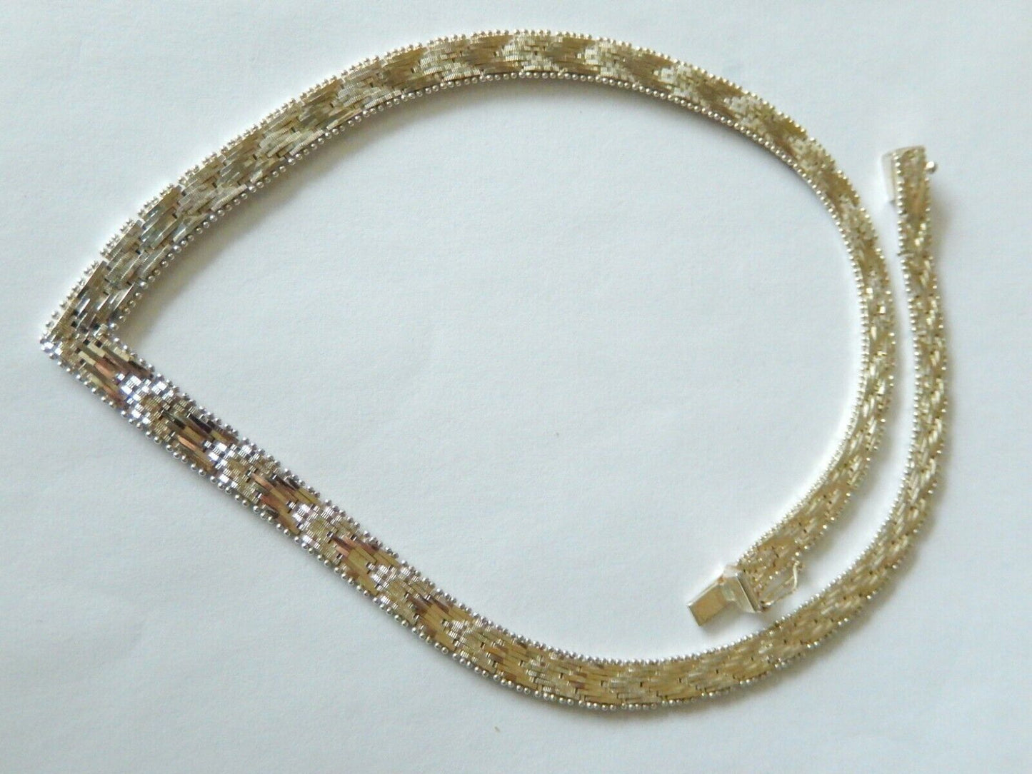 *VINTAGE* 925 Sterling Silver 7mm Wide Italy 16" V-Shaped Mesh Necklace - MINT