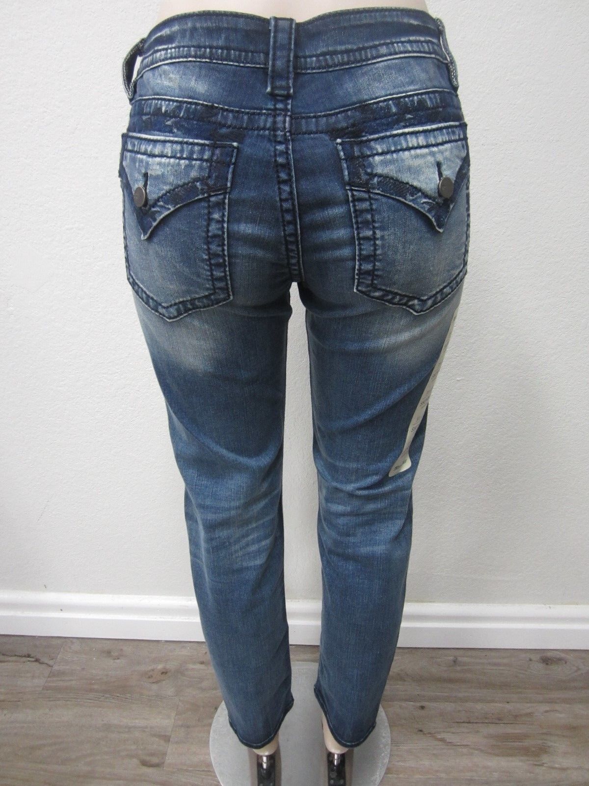 NWT Miss Me Blossom Faux Flap Pocket Signature Skinny Jeans JP7768S Size 30 X 30