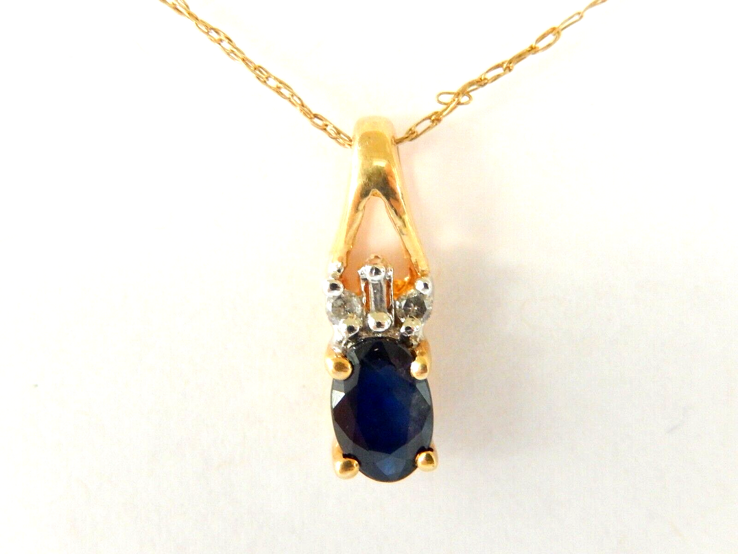 10K Yellow Gold .60CT NATURAL  SAPPHIRE SOLITAIRE & DIAMOND  PENDANT w/20" Chain