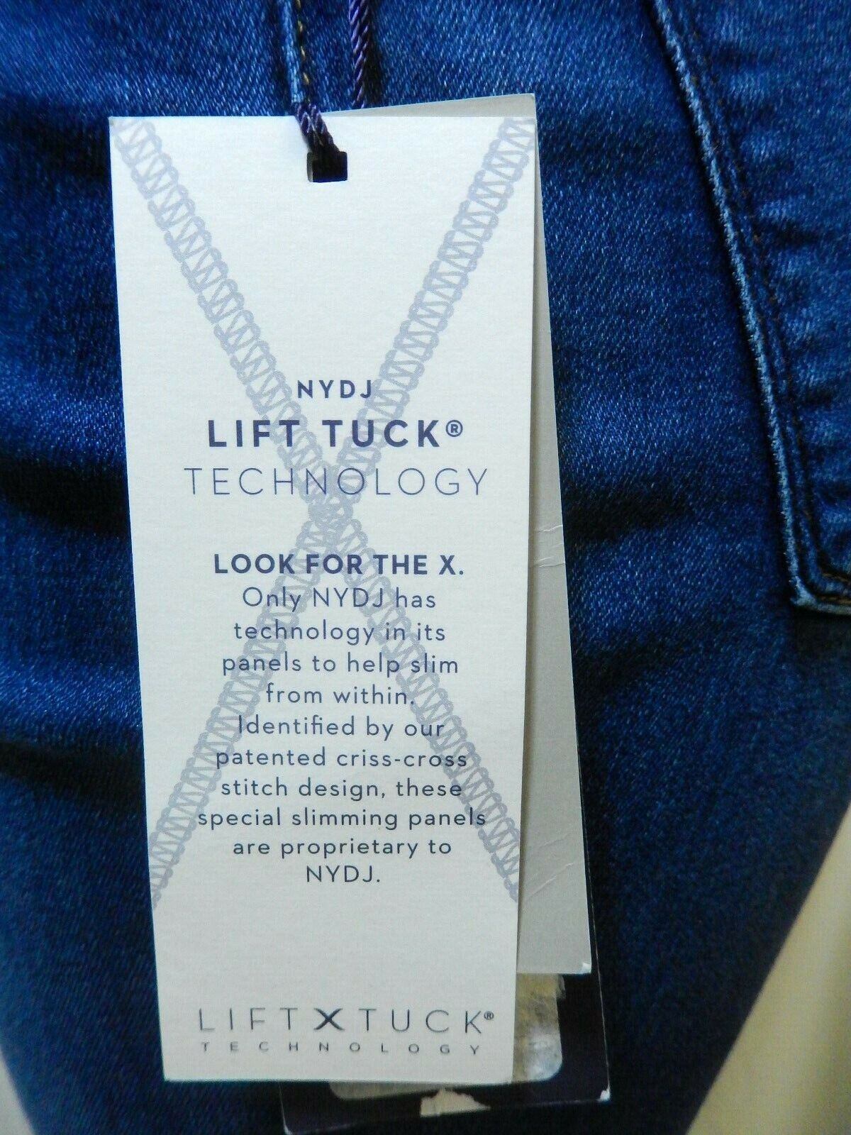 NWT $109 NYDJ Marilyn Straight Jeans  Premium Denim Lift Tuck Size 12P x 27