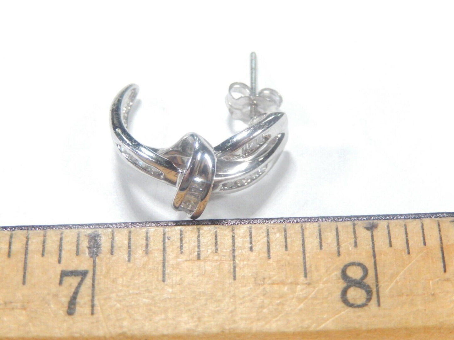 *VINTAGE*  14K White Gold Round & Baguette Diamond Huggie Earrings Approx .50ctw