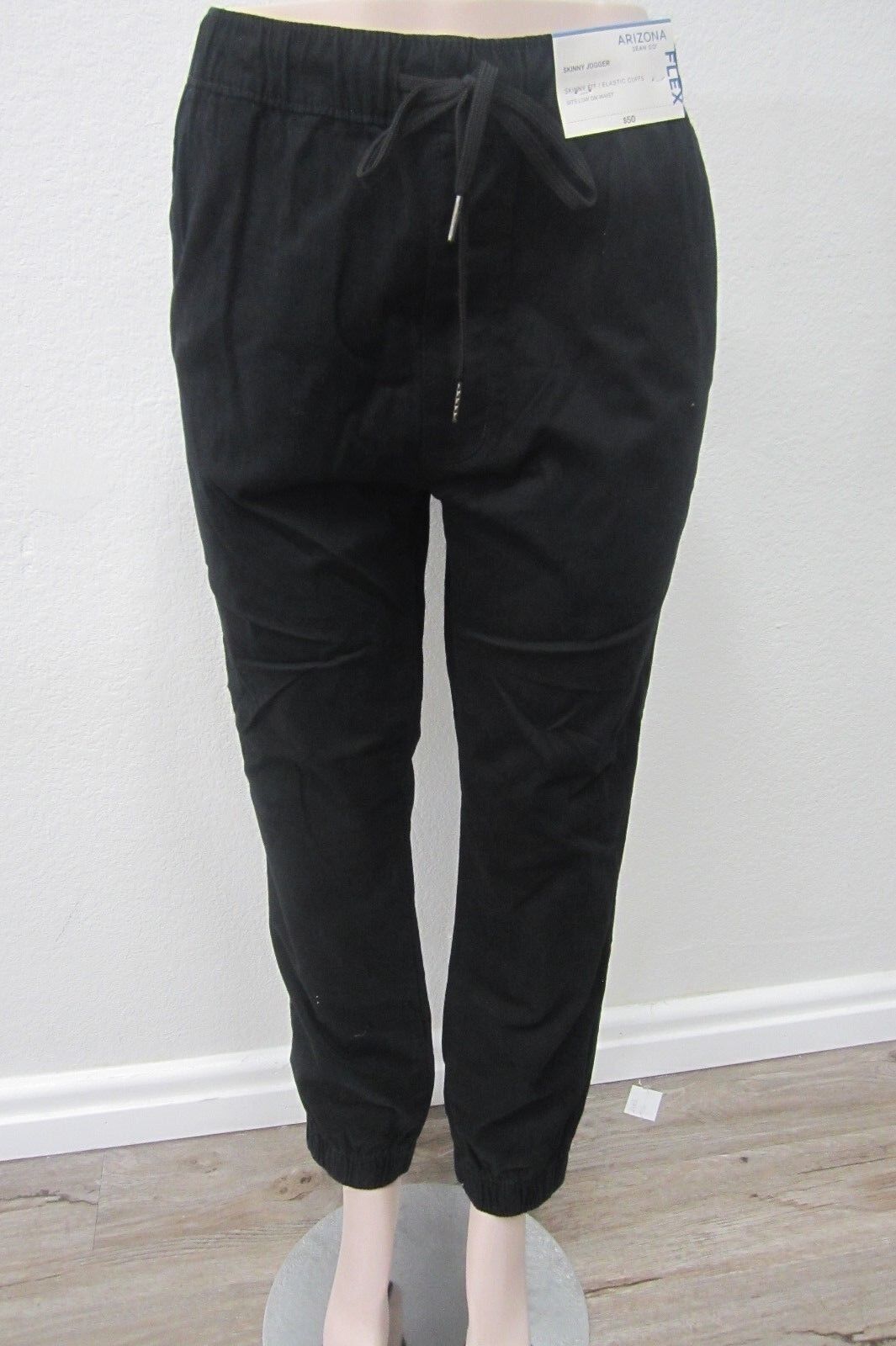 *NWT* Arizona Skinny Black Flex Skinny Fit / Elastic Cuffs Jogger  Sz 38 x L28