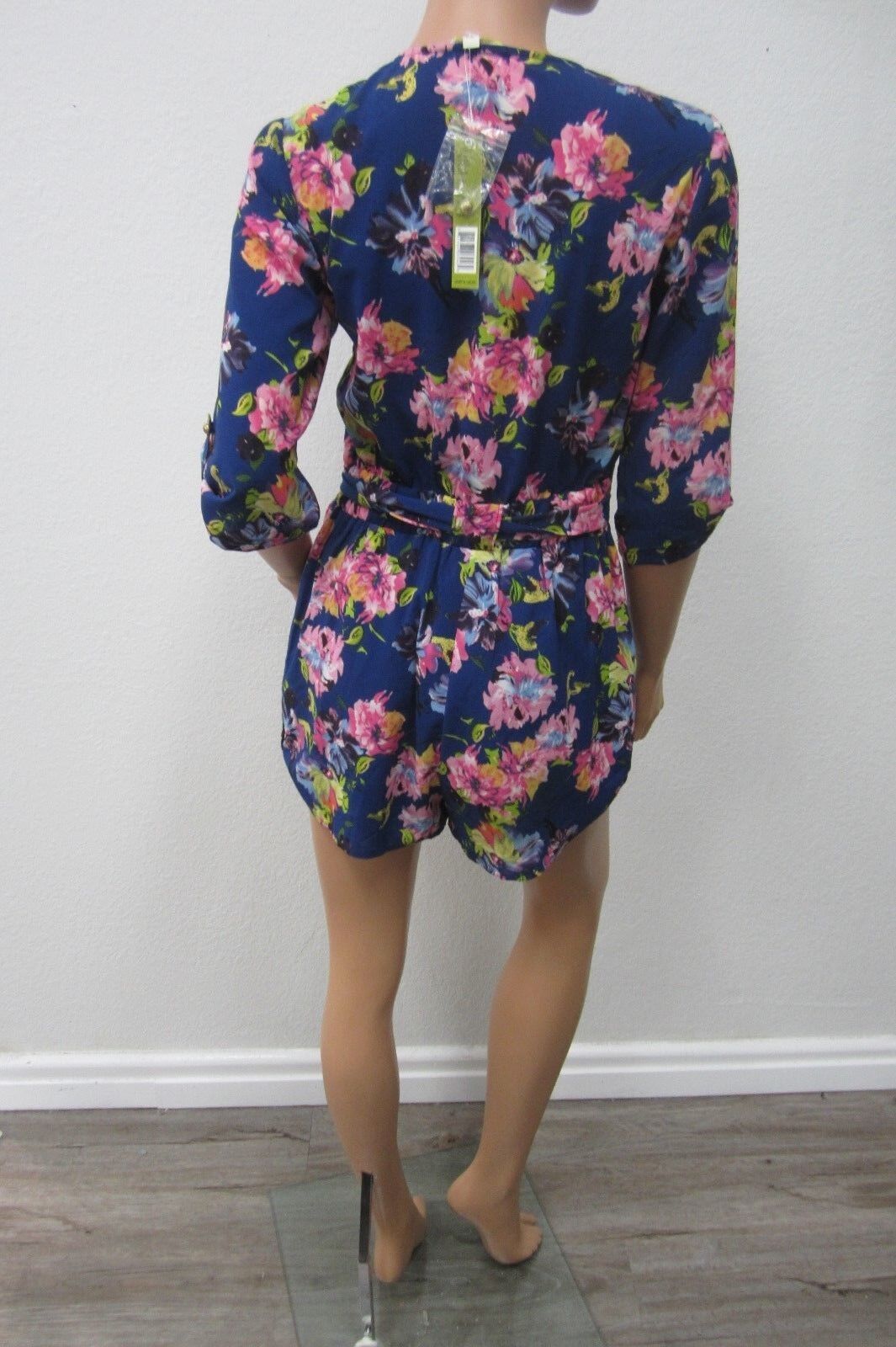 *NWT* $109.00  Gianni Bini In The Garden Erynn Romper SUPER CUTE Size Small