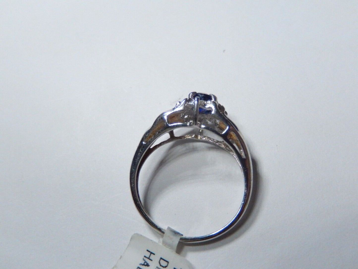 *NWT* 10k White Gold Lab Created Oval Sapphire and Diamond Halo Ring Sz 6.5