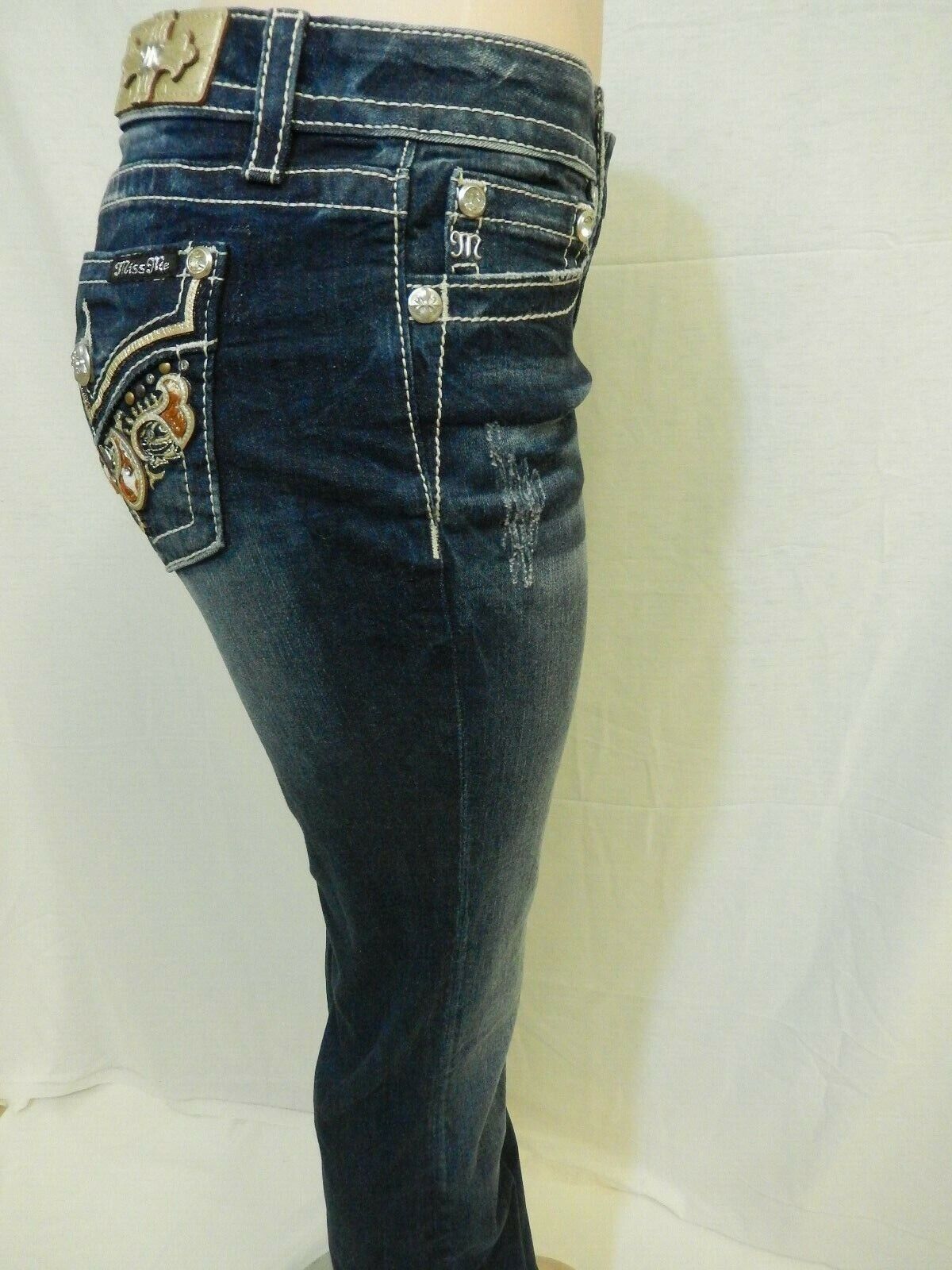 NWT  Miss Me M3316B Paisley Embroidered Dark Wash Boot Cut Jeans Size W28 x L34"