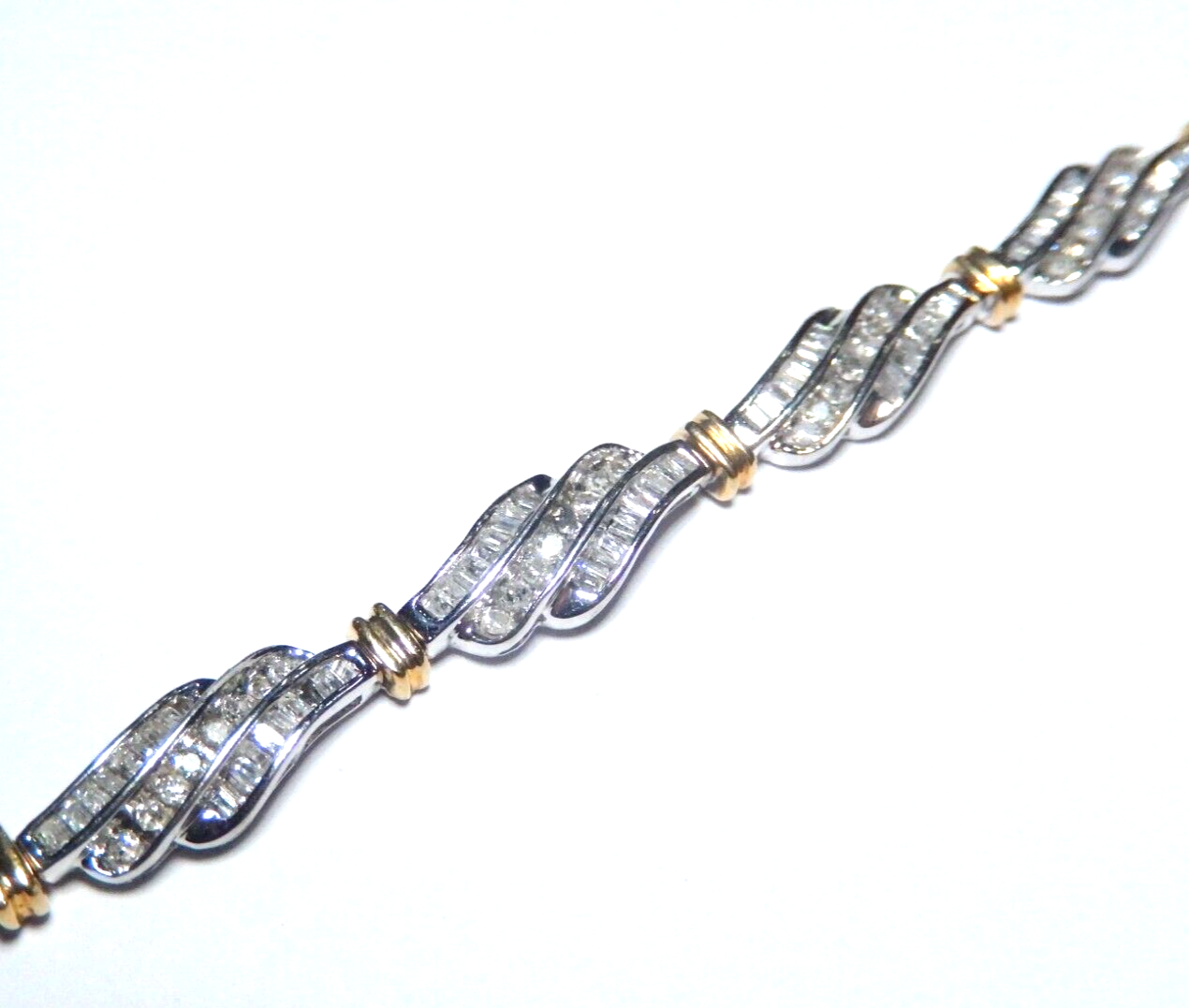 *VINTAGE*  10K Two-Tone Gold 2.00 Ct Natural Diamond  Bracelet 6.5"