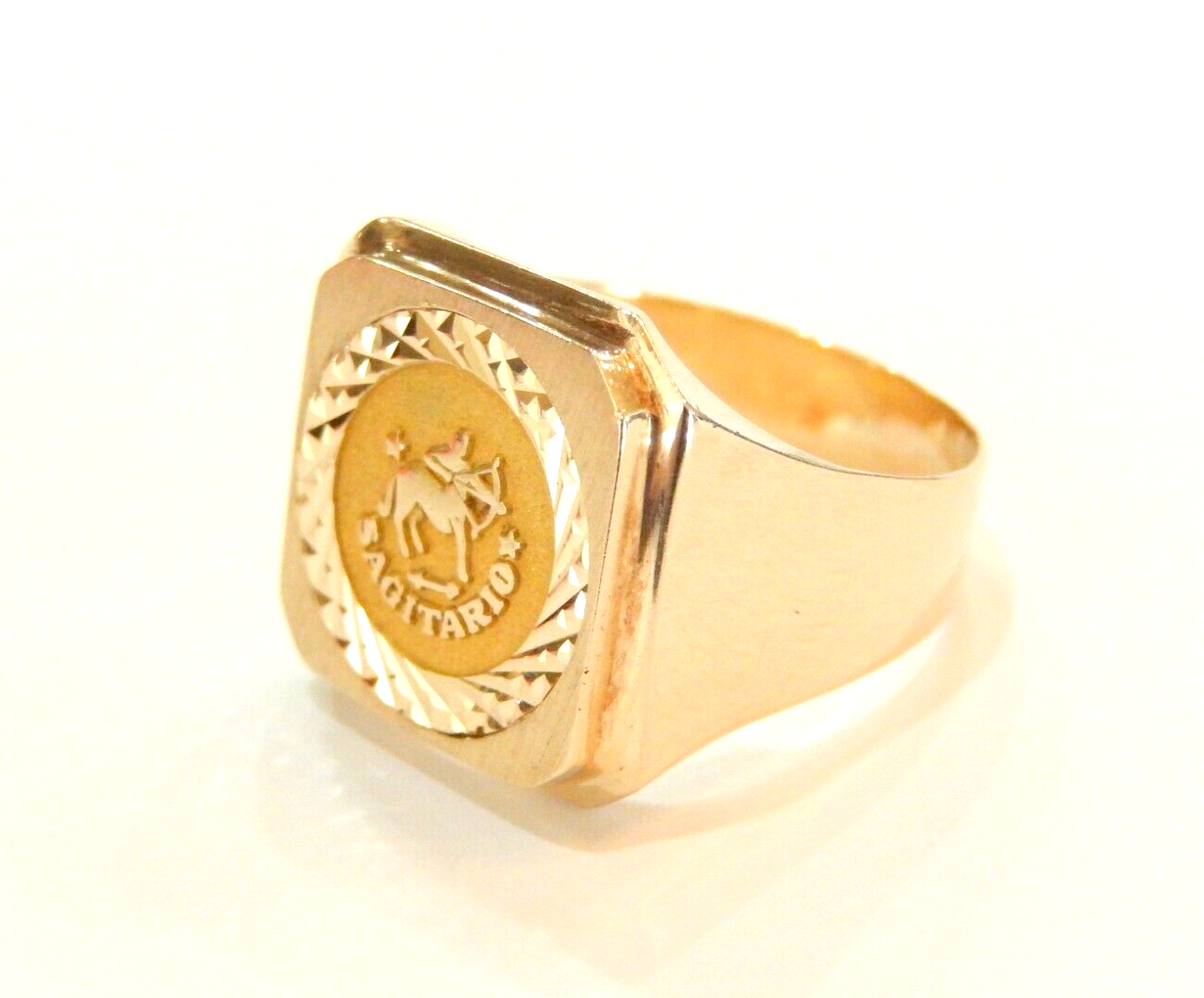 14k Solid Yellow Gold HEAVY Mens Zodiac  Sagitarius Ring  Sz 8.25