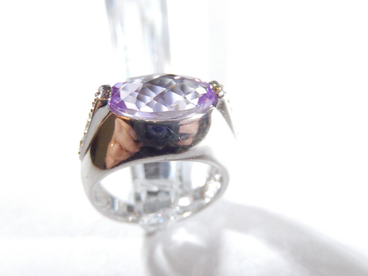 *VINTAGE*  Beautiful J & T Sterling Silver  3.50CT Oval Amethyst  Ring Size 7