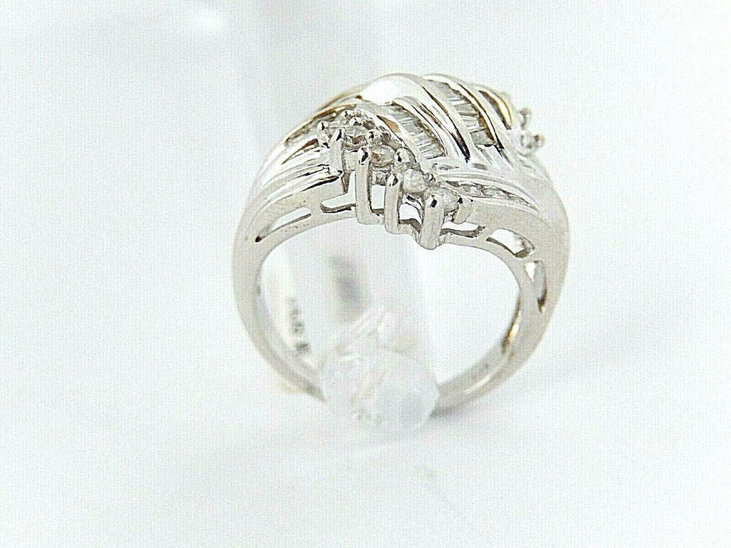 1 Ct Natural Round & Baguette Diamond 10k White Gold Dome Band Ring Sz 7.25