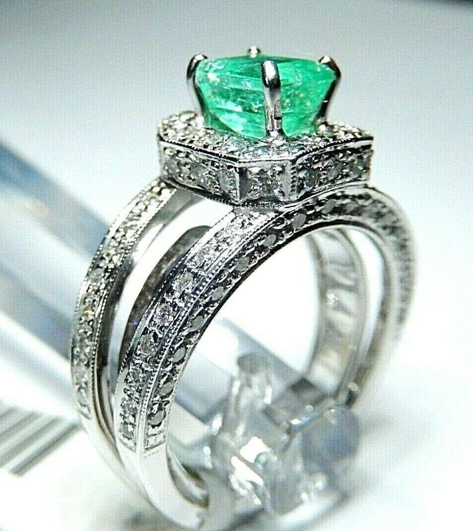 14K White Gold 1.50 Carat Natural Deep Green Emerald and VS Diamond Ring Sz 5.5