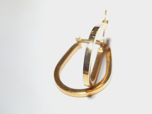 *VINTAGE*   Smooth Oval Hoop Earrings REAL 14K Yellow Gold 27mm x 19mm