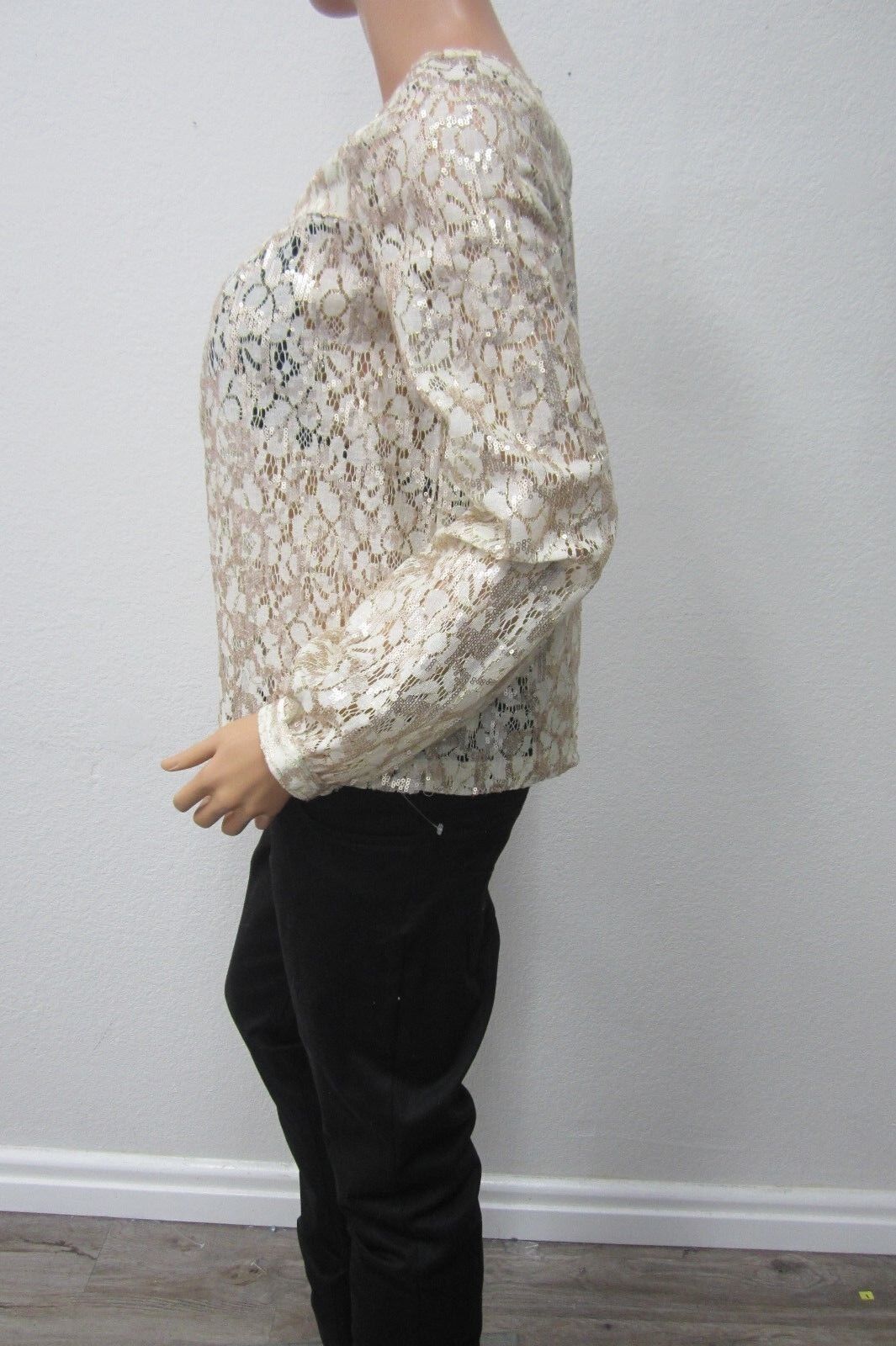 *NWT* $79 JESSICA SIMPSON GOLD SEQUINCE MELIA ANTIQUE WHITE TOP Size Small