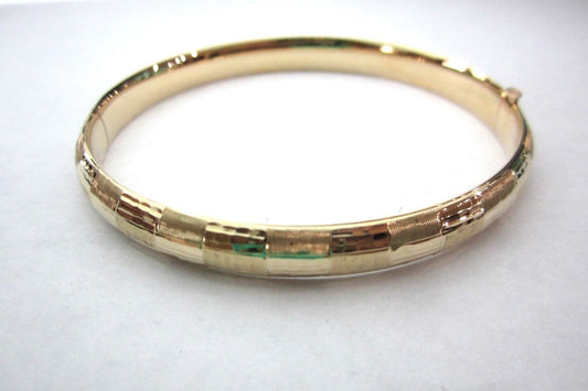 14k Yellow Gold Polished 5/16 Hollow Diamond-cut Fancy Hinged Bangle Bracelet