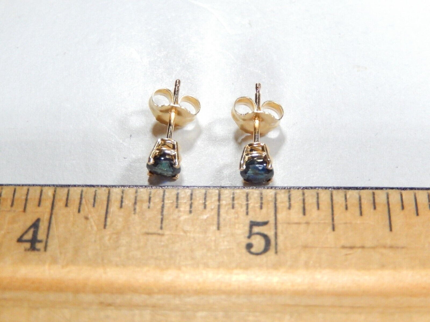 14k Solid Yellow Gold .60CT TW Natural Blue Sapphire Ear Studs