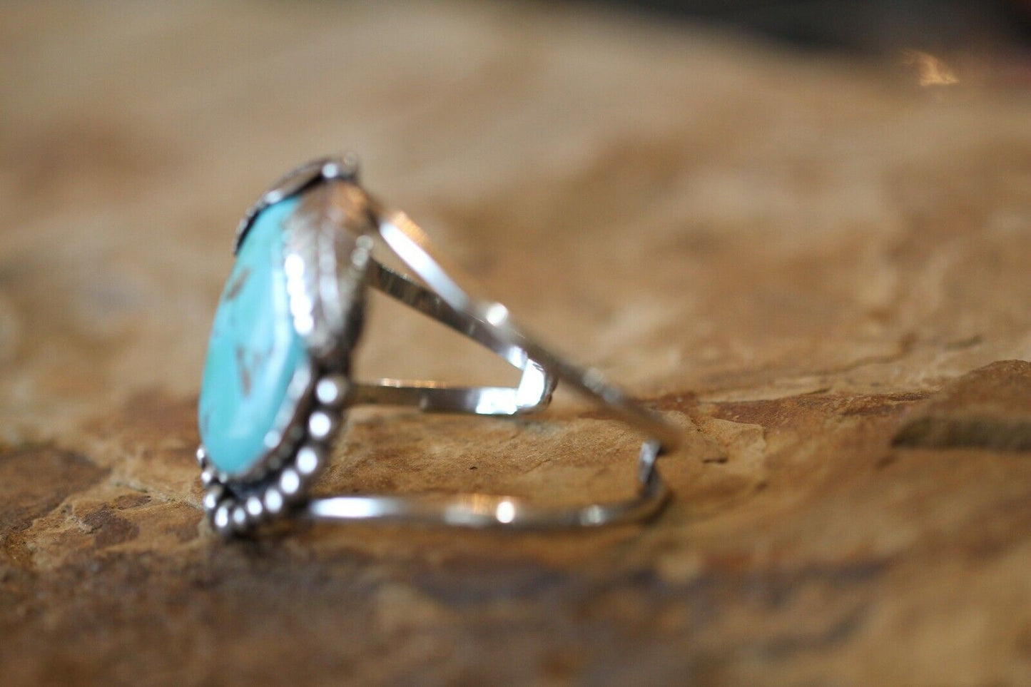 *VINTAGE*  Sterling Silver Navajo LARGE Turquoise Leaf Cuff Bangle Bracelet