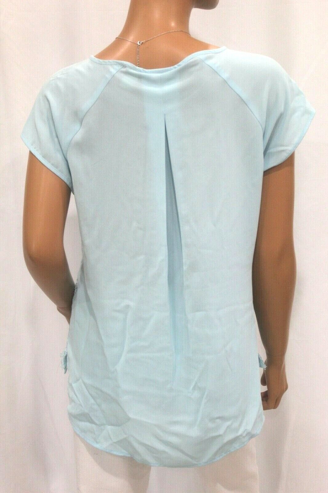 CHICO’S Blue Lace Front Short Sleeve Blouse With Fringe Lace Hem SIZE 1 - CUTE