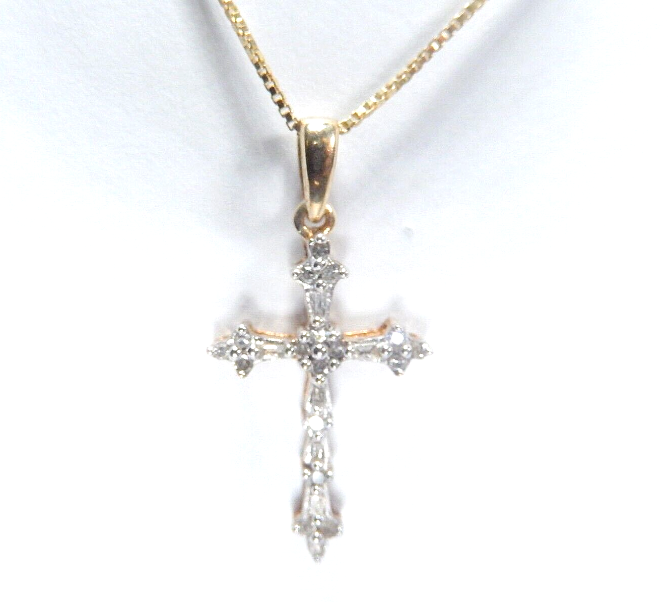 *VINTAGE* 10K Yellow Gold 1/3CT 24 Natural Diamond Cross Pendant w/18"chain