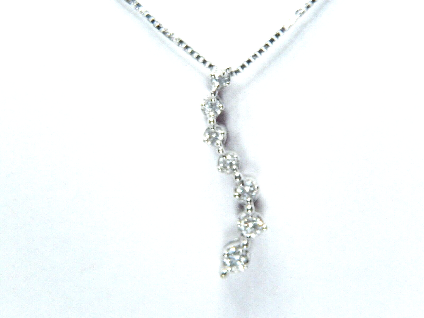 10k White Gold 1/10 Carat 7 Diamond Journey Pendant w/18" Chain