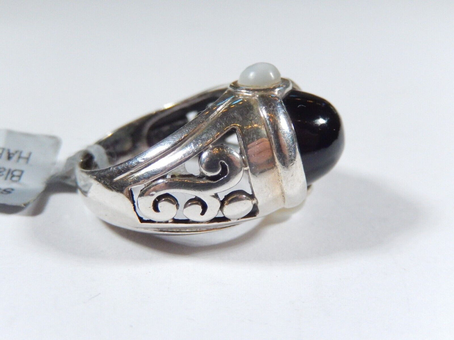 VINTAGE STERLING SILVER 925 MOTHER OF PEARL /BLACK ONYX RING Size 5.25