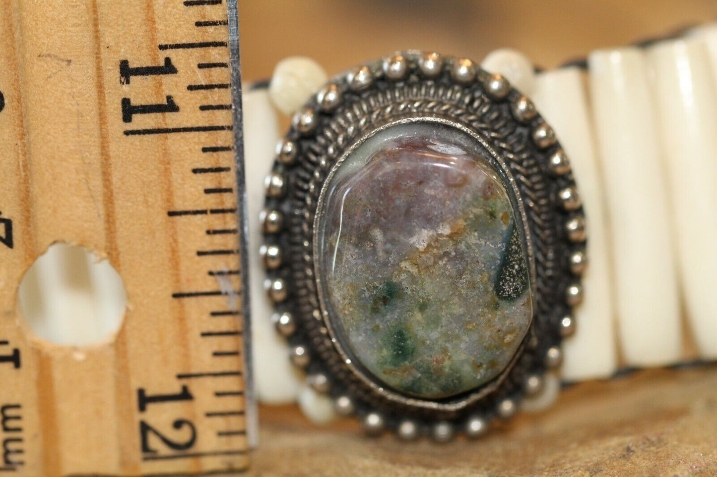 *VINTAGE*  Native American Sterling Silver Agate & Bovine Bone Chocker Necklace
