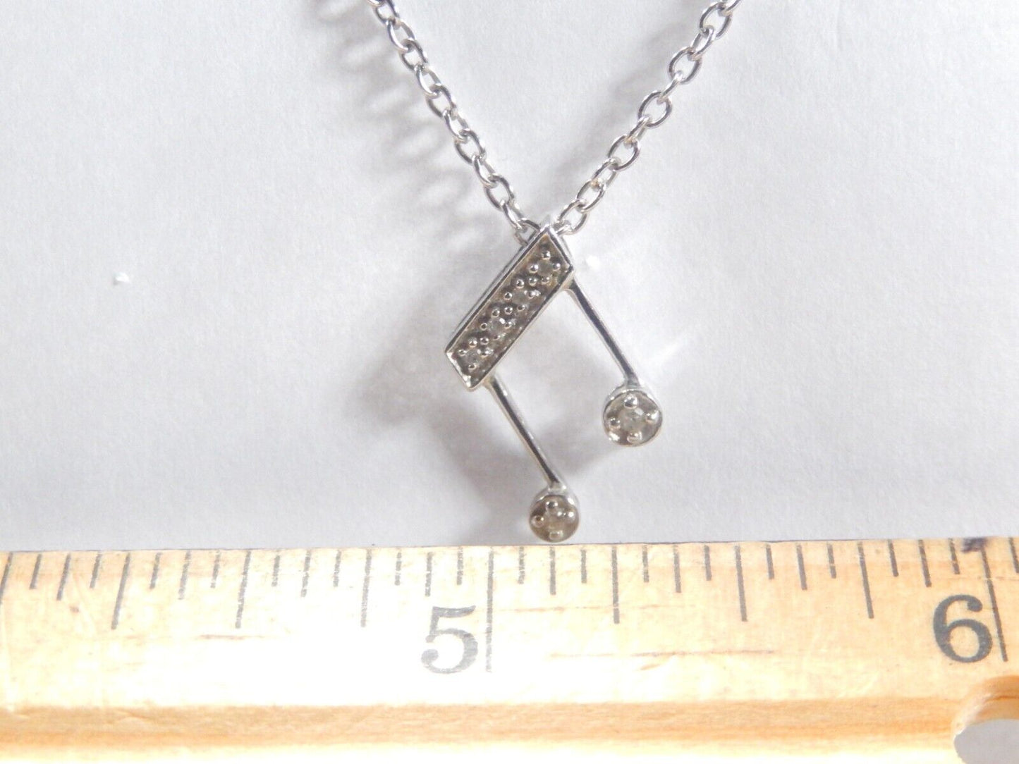 10K  Solid White Gold  Natural Diamond Music Note Pendant w/18"chain