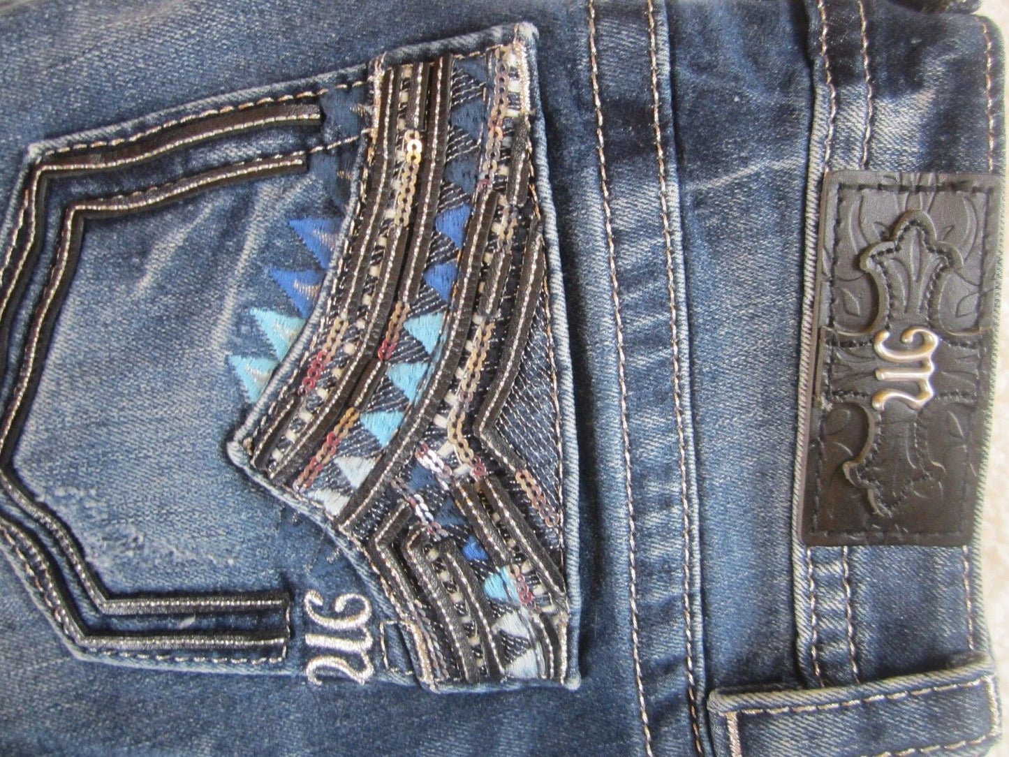 Buckle MISS ME Embellished Signature Boot Cut Stretch Jeans 27 x 34 NWT