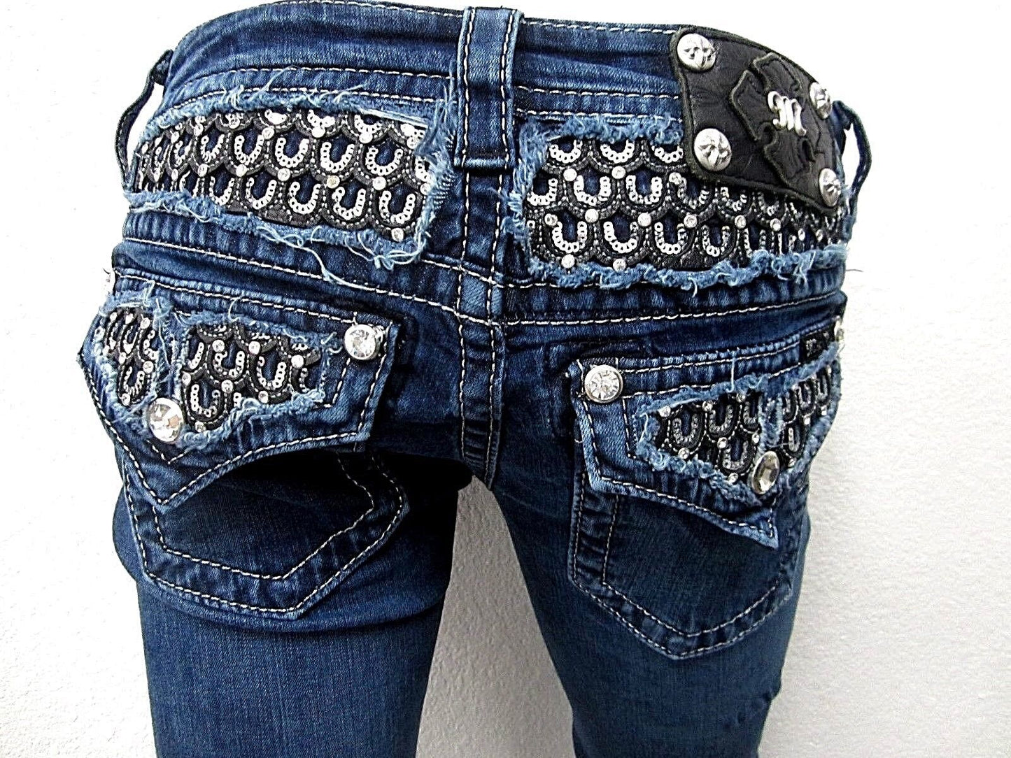 MINT Miss Me Horseshoe Flap Pocket Signature Rise Skinny Dark Wash Jeans Sz26x30