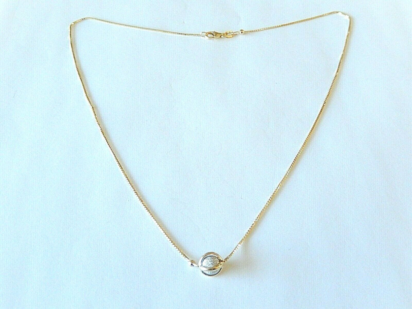 *VINTAGE* 14K Yellow Gold & White Gold Sparkle Ball Pendant on 16" 14K BoxChain