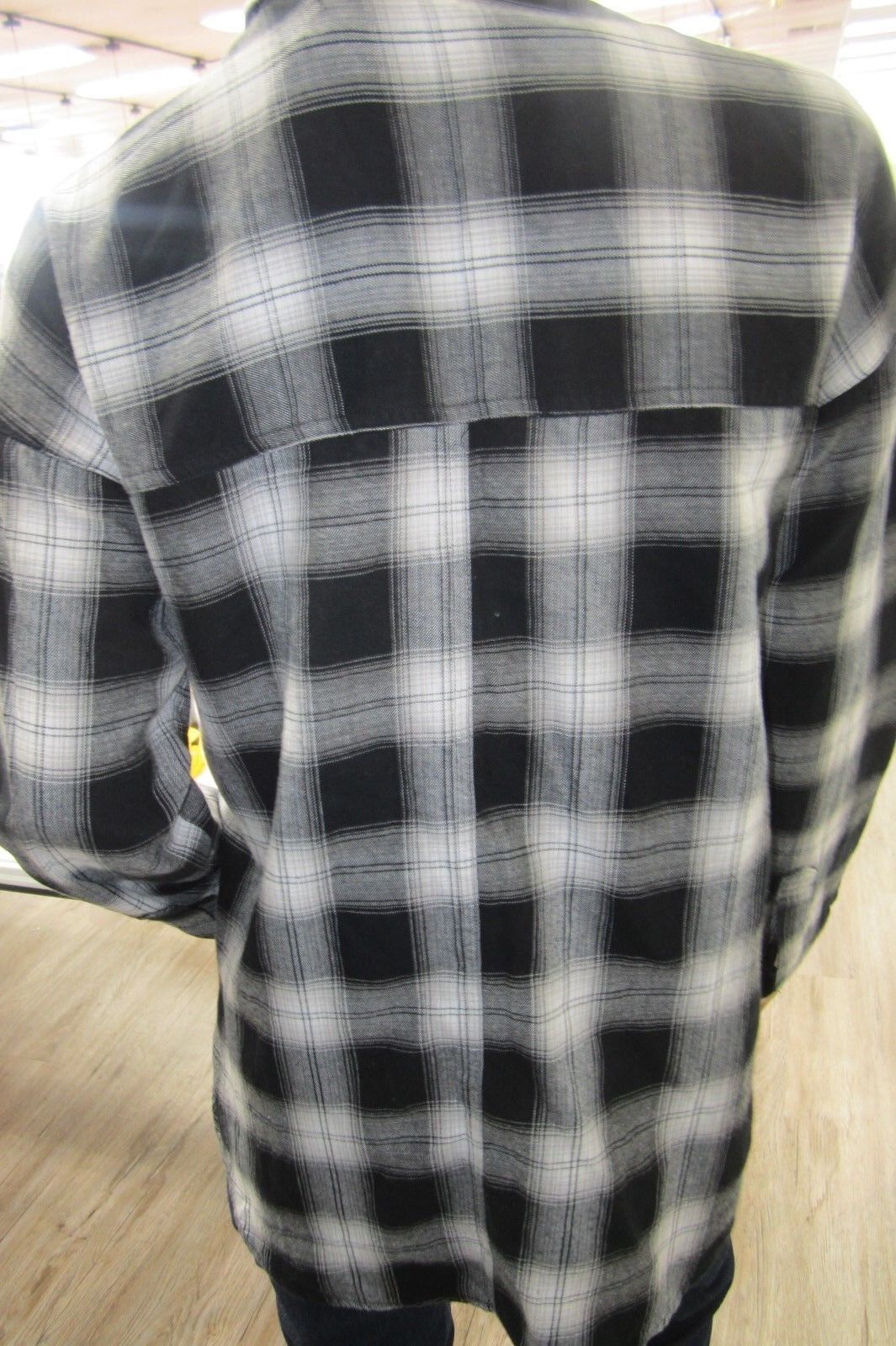Old Navy Women’s Black/White Boyfriend Flannel Button Down Shirt Top Size S/P