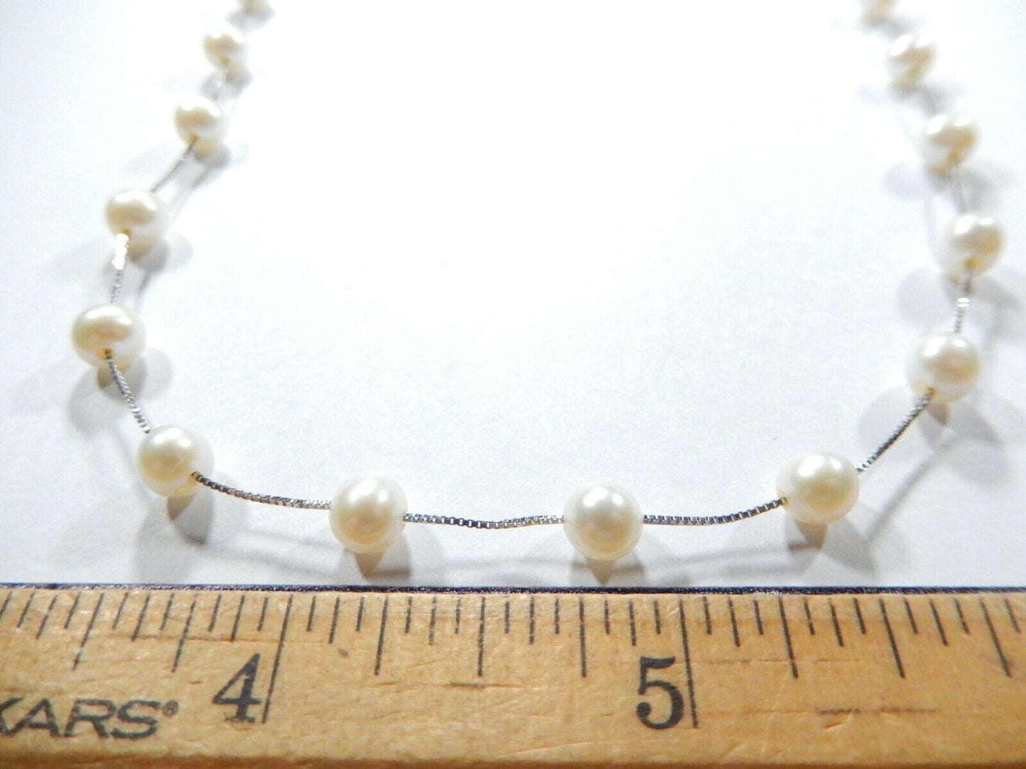 *VINTAGE*  14K White Gold Box Chain Necklace with 23 White 6 mm Pearls 16"length