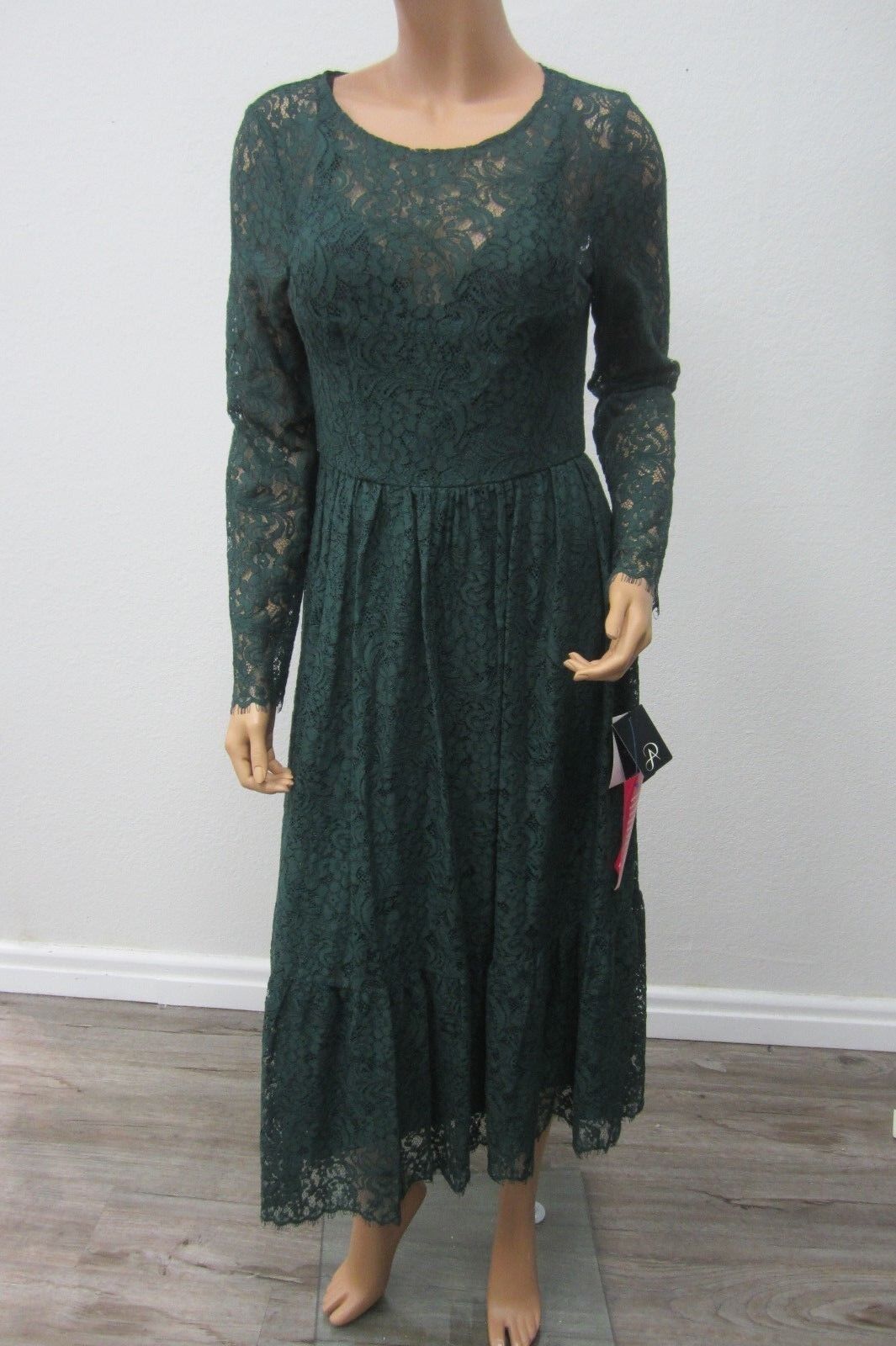 *NWT* Adrianna Papell STUNNING  Designer Women's Green Lace Dress Size 6