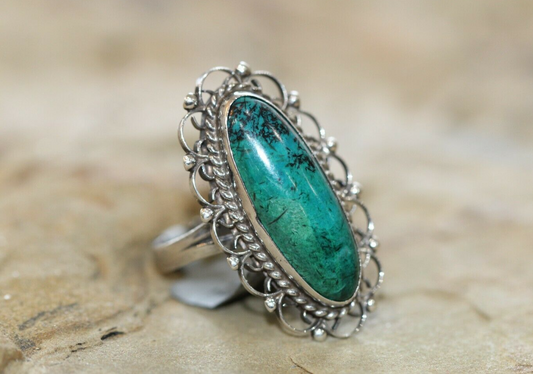 *VINTAGE*   Native American Sterling Silver & Turquoise Ring! Size: 6.25