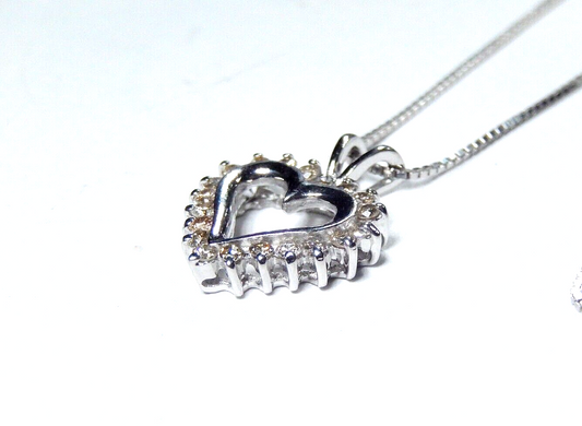 *VINTAGE* 10K White Gold 20 Natural Diamond Heart Shape Pendant W/18"chain