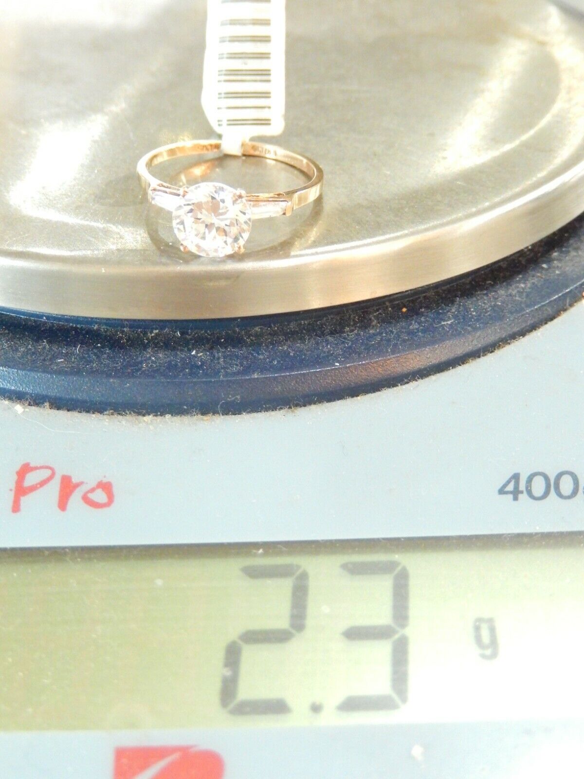 Ladies 10K Yellow Gold 2.50 CT  Solitaire  CZ Ring with Accents Sz 9