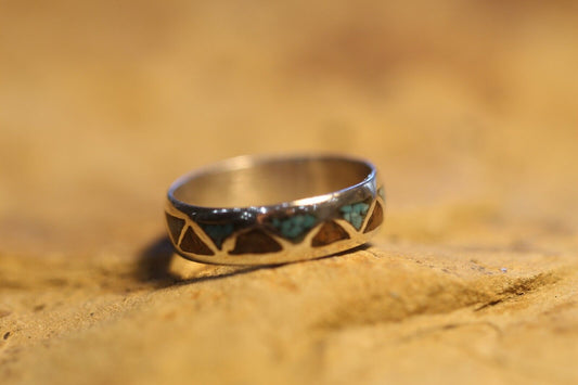 *VINTAGE*  Native American Sterling Silver Handmade  Turquoise Band Ring Sz 9.25