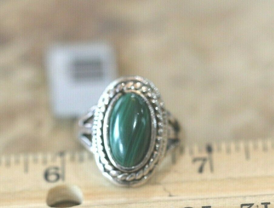 *VINTAGE* Sterling Silver Green MALACHITE Oval SOLITAIRE Southwestern Ring Sz6.5