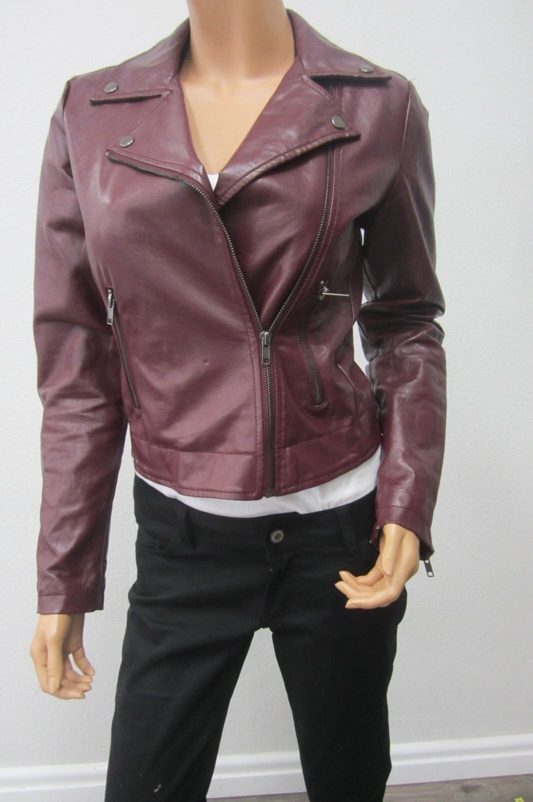 Forever 21 - SUPER CUTE - Maroon Faux Leather Motorcycle Zipper Jacket Sz Small
