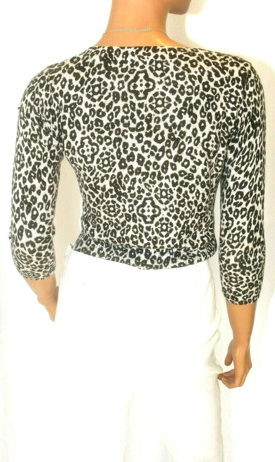 Delias Womens Animal Print Hi Low Crop Top Shirt V Neck Soft Fabric Size Small