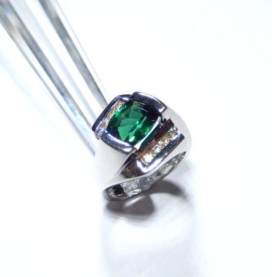 *VINTAGE*   14k White Gold  2.00CT  Emerald and Diamond Ring Size 7