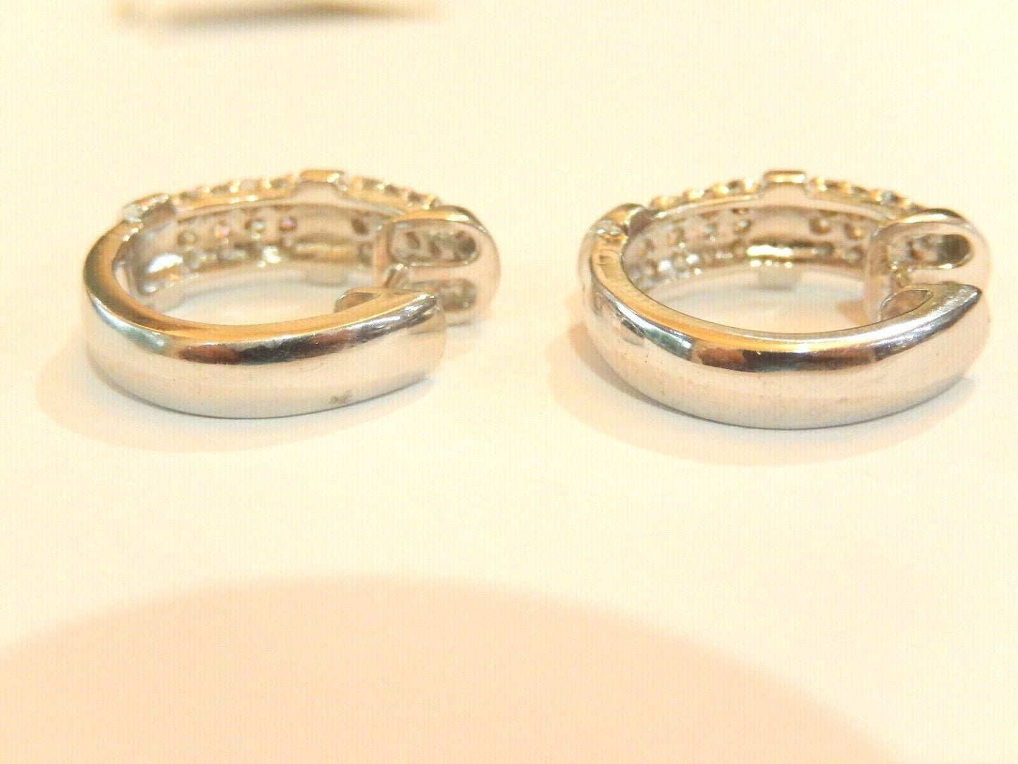*VINTAGE* 14KT WHITE GOLD  1CT  DIAMONDS HINGED HOOP EARRINGS  20mm x 19mm