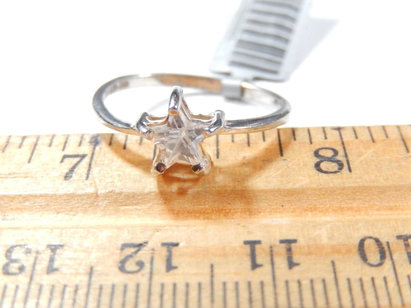 *VINTAGE*  925 Sterling Silver Clear Star Cut CZ Solitaire Ring Band Size 9