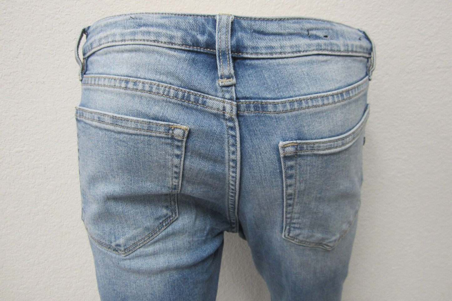 NICE  Miss Me Womens Blue Distressed Mid Rise Skinny Jeans M1001S15 Size 28 X 28