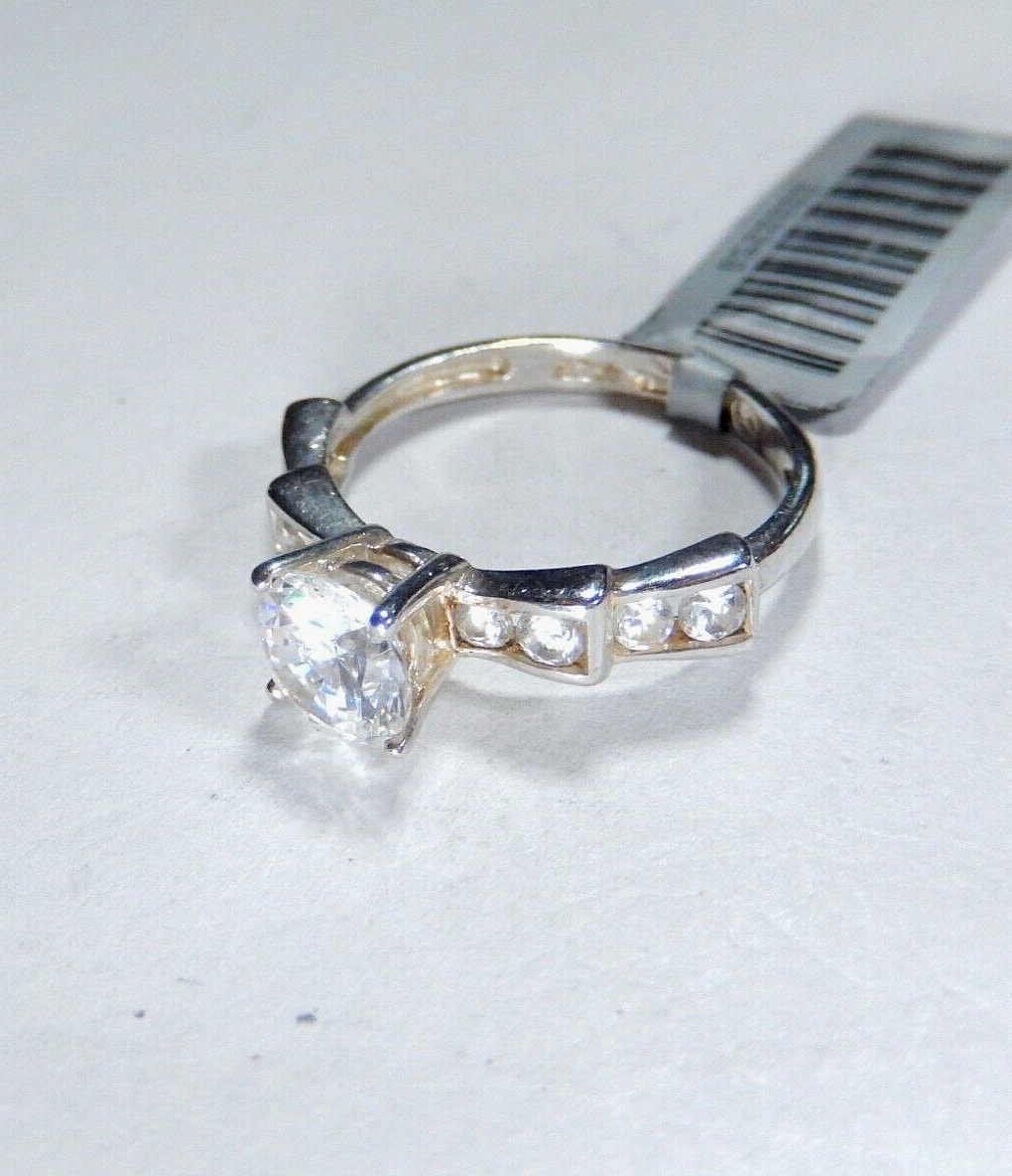 *VINTAGE*   1.50 CT Sterling Silver Womens Wedding Cubic Zirconia Ring Size 7