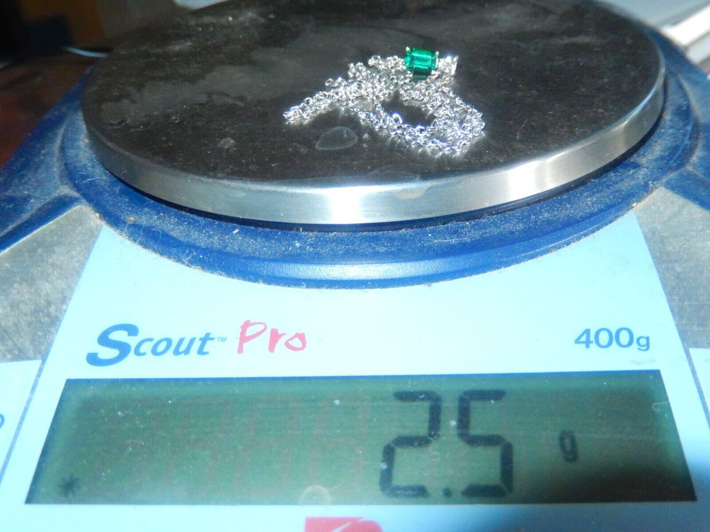 10K White Gold 3/4CT Lab Created Emerald Pendant w/18" chain