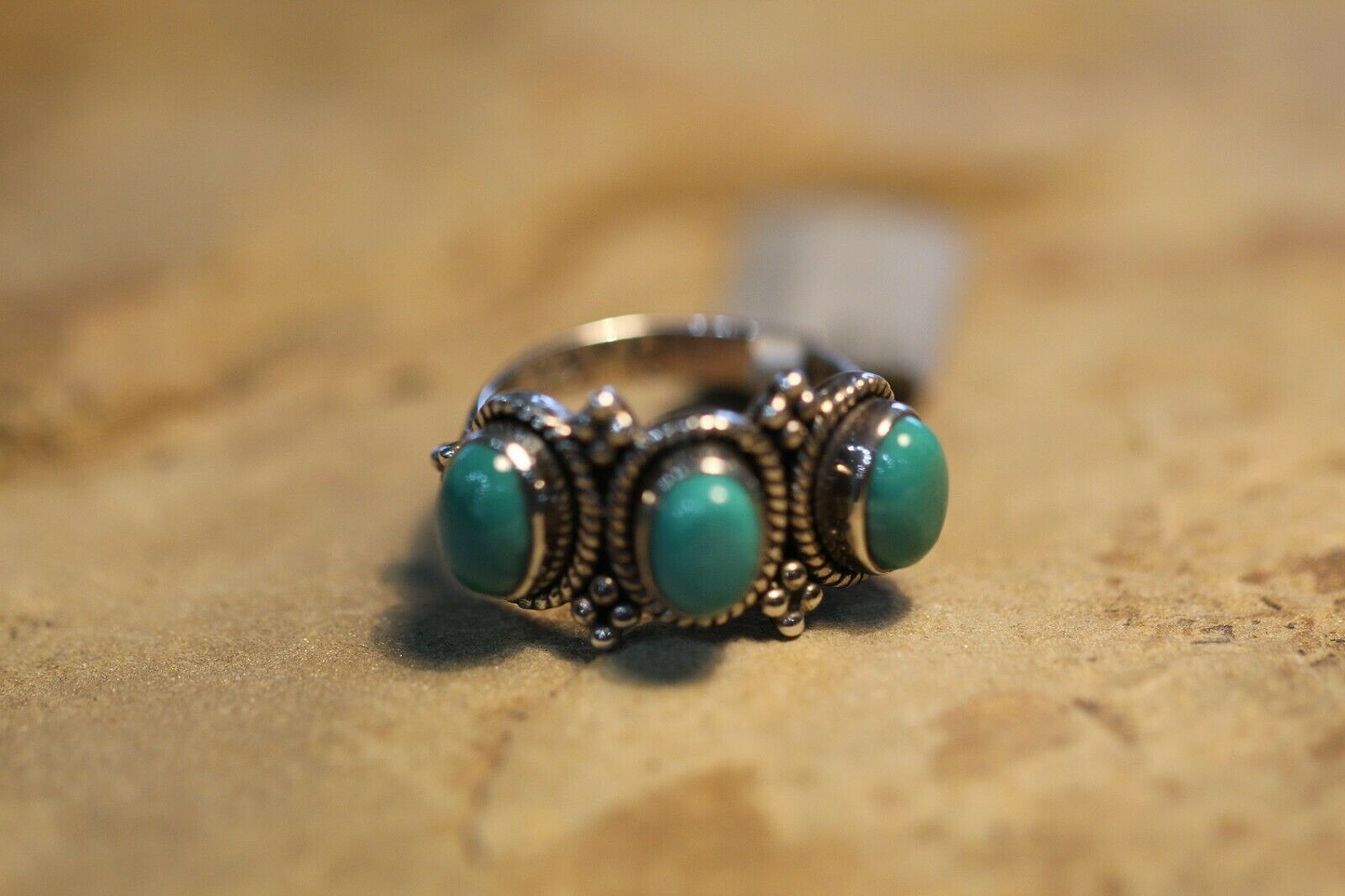 *VINTAGE*  925 STERLING SILVER BEADED SOUTHWEST STYLE  TURQUOISE SIZE 6.5 RING