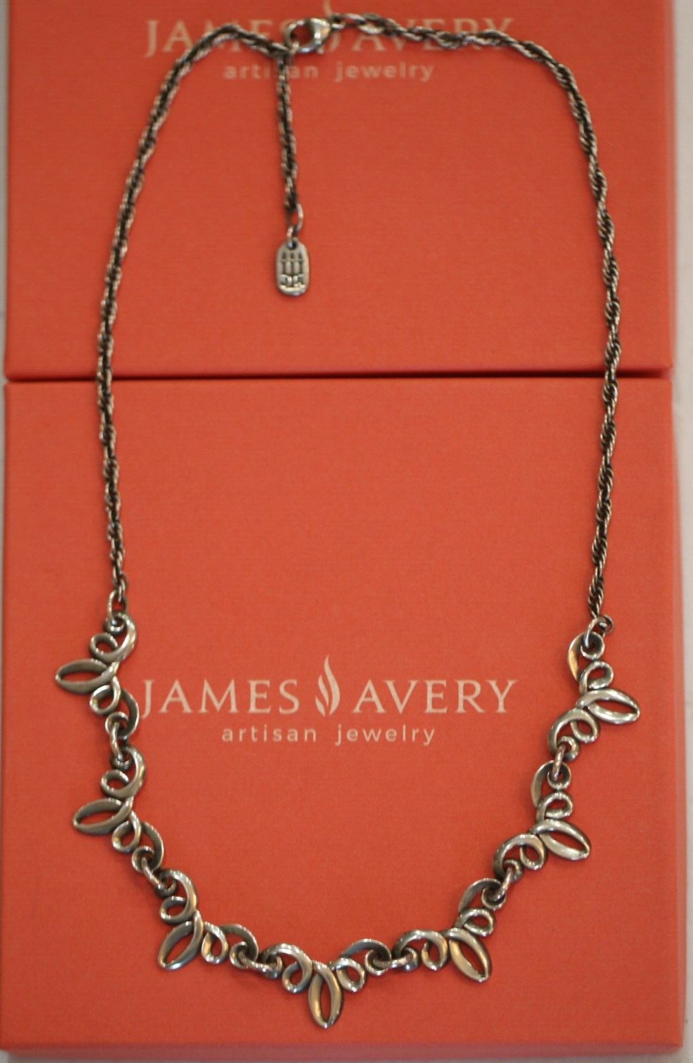 *RETIRED*  R A R E  -  James Avery Sterling Silver Ribbon Loops Necklace 16"-18"