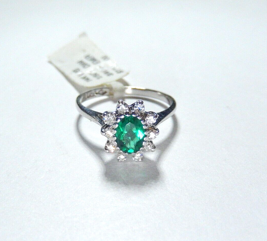 *NWT* 14k White Gold Lab Created Oval Emerald And Diamond Ring Sz 6.25