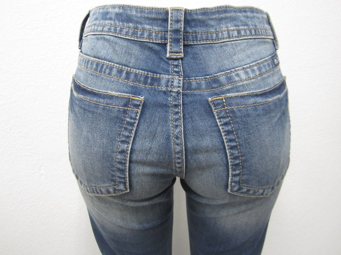 NWT Miss Me Jeans Mid Rise  Boot  Style MS5151B306  Size W31 X L34