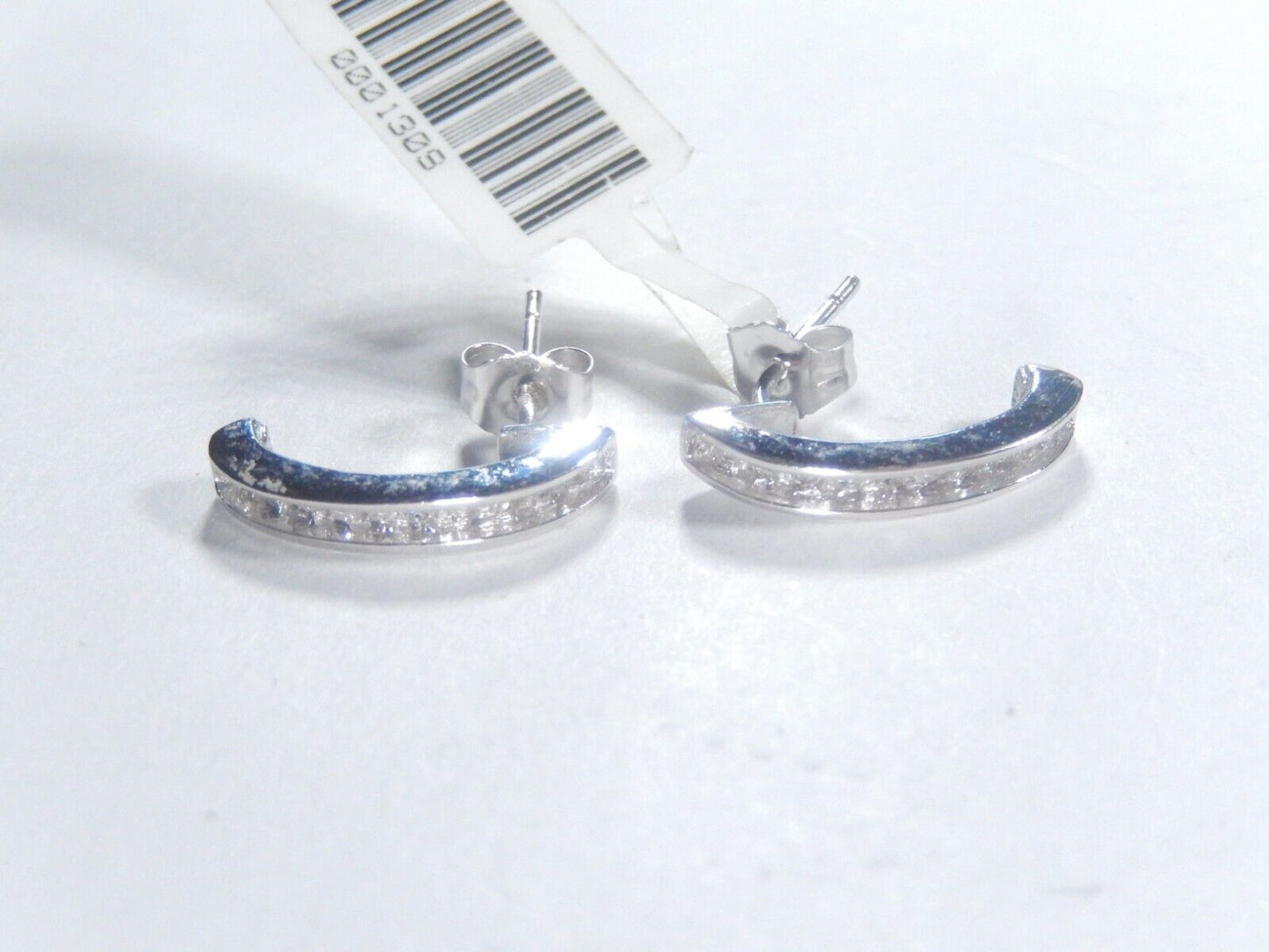 10K White Gold 1/5 CT Round Natural Diamond J Shape Hoop Earrings